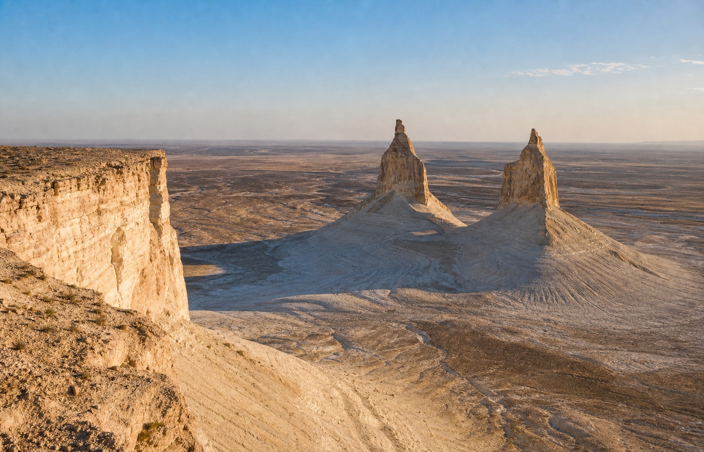 Bozzhyra Tract, Aktau